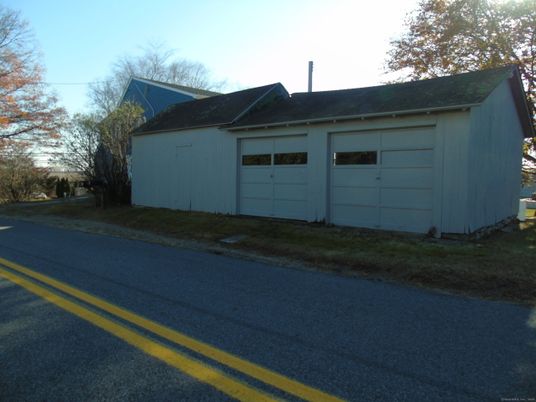 Detached Garage, Exterior