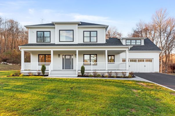 Attached, Exterior, Facade, Farmhouse