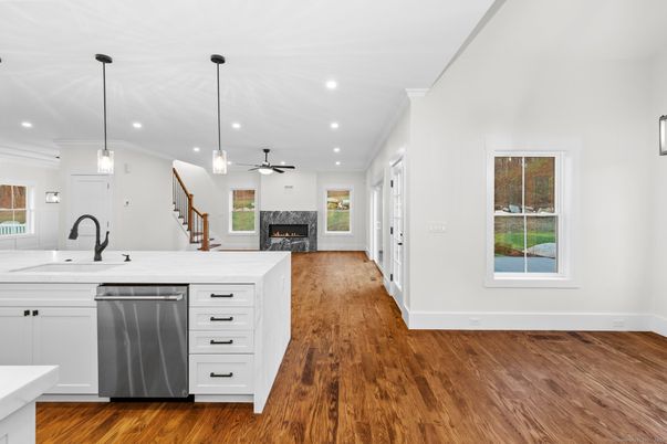 Fireplace, Interior, Kitchen, Pendant Lights, Recessed Lighting, Wood Texture Flooring