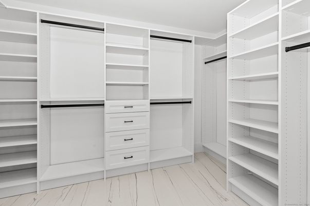 Interior, Walk-in Closets