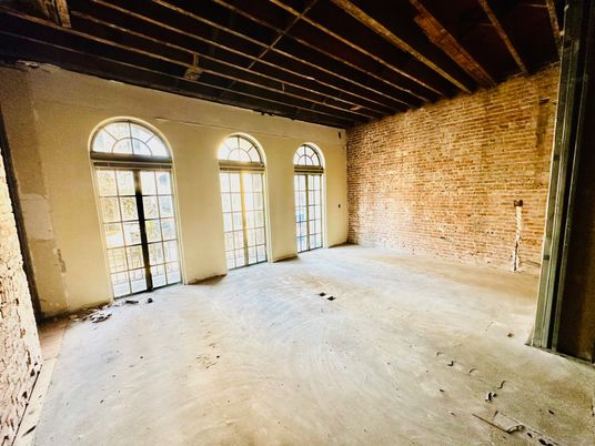 Empty room, Interior, Stone Walls, Wooden Beams