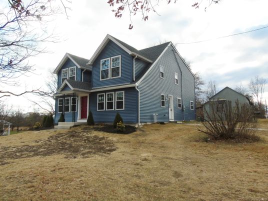 Backyard, Exterior, Facade, Farmhouse