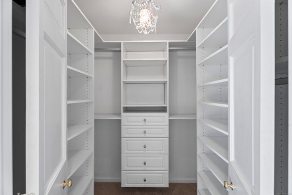 Interior, Walk-in Closets