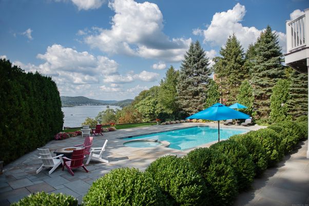 Exterior, Pool, Water