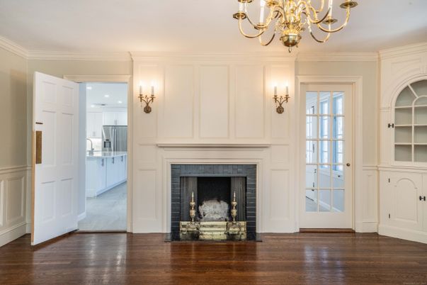 Chandelier, Fireplace, Interior, Wood Texture Flooring