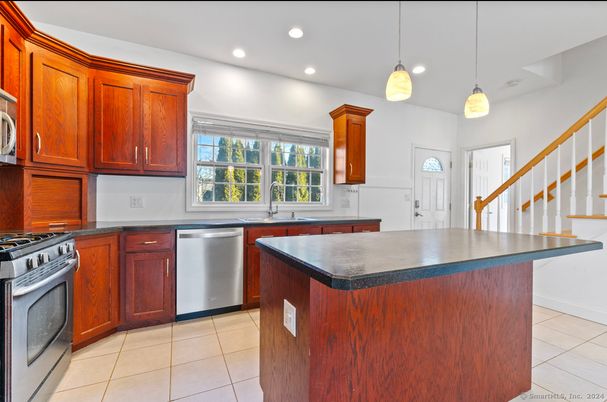 Interior, Kitchen, Pendant Lights, Recessed Lighting, Stainless Steel Appliances
