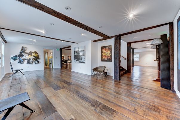 Interior, Recessed Lighting, Wood Texture Flooring