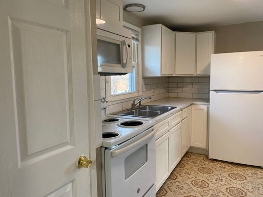 Interior, Kitchen, Pendant Lights