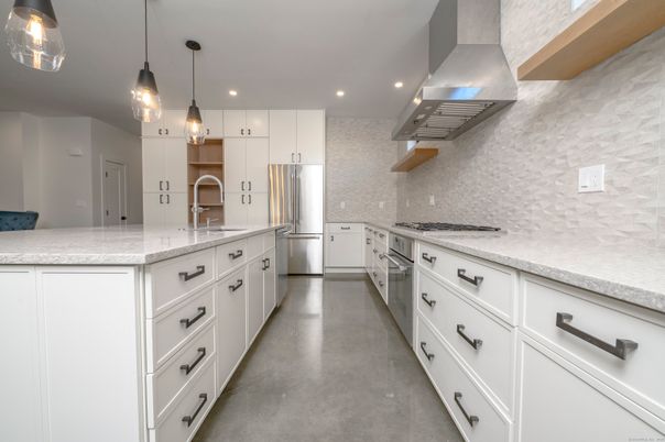 Interior, Kitchen, Pendant Lights, Recessed Lighting, Stainless Steel Appliances