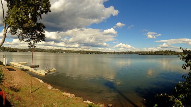 Exterior, Lake