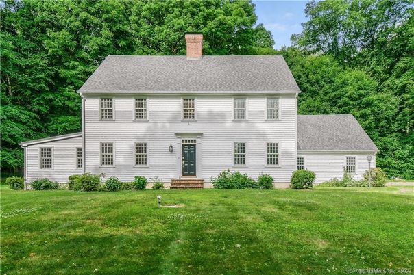Backyard, Exterior, Facade, Georgian