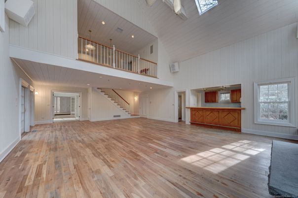 Interior, Pendant Lights, Recessed Lighting, Wood Texture Flooring