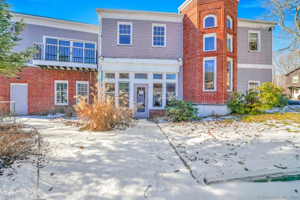 Exterior, Facade, Brick Facade, Rowhouse