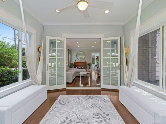 Interior, Piano, Recessed Lighting, Wood Texture Flooring