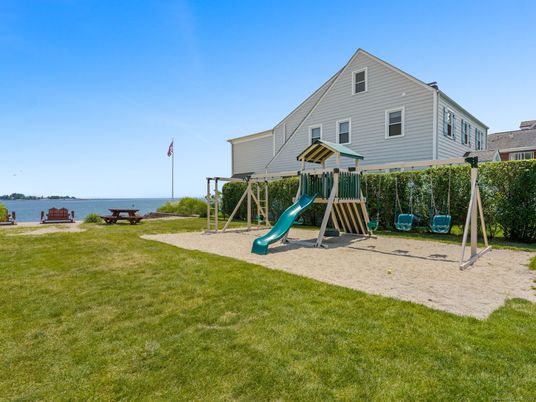 Backyard, Exterior, Playground, Water