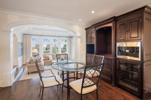 Dining room, Interior, Living room, Recessed Lighting, Wood Texture Flooring