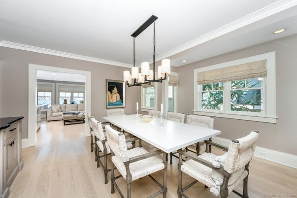 Chandelier, Dining room, Interior, Living room, Pendant Lights, Recessed Lighting, Wood Texture Flooring