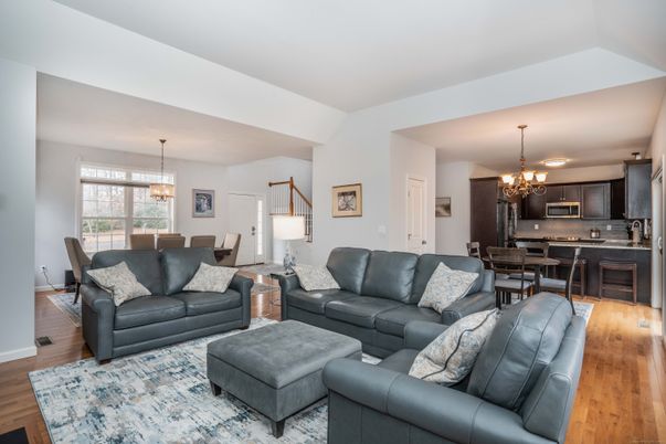 Chandelier, Dining room, Interior, Kitchen, Living room, Pendant Lights, Wood Texture Flooring