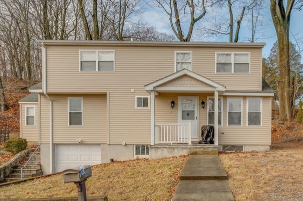 Attached, Exterior, Facade, Raised Ranch