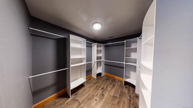 Interior, Walk-in Closets, Wood Texture Flooring
