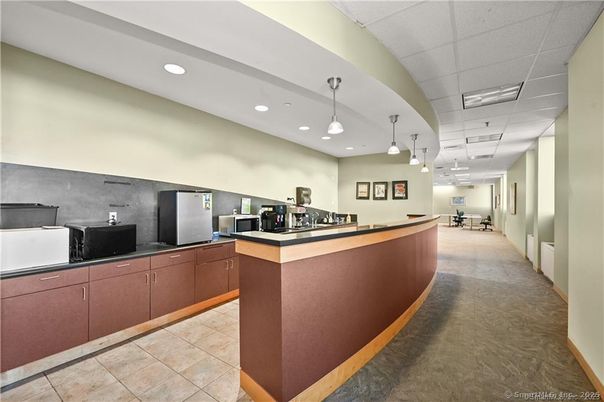Interior, Kitchen, Pendant Lights, Recessed Lighting
