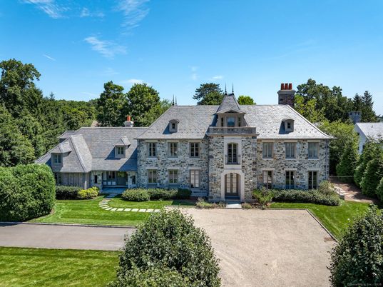 Exterior, Facade, French Provincial