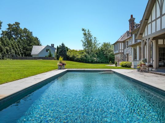 Backyard, Exterior, Pool