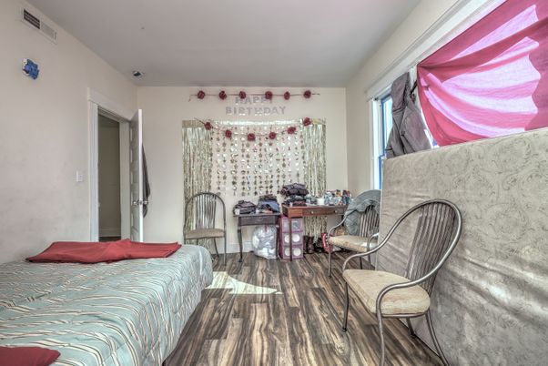 Bedroom, Home Office, Interior, Wood Texture Flooring