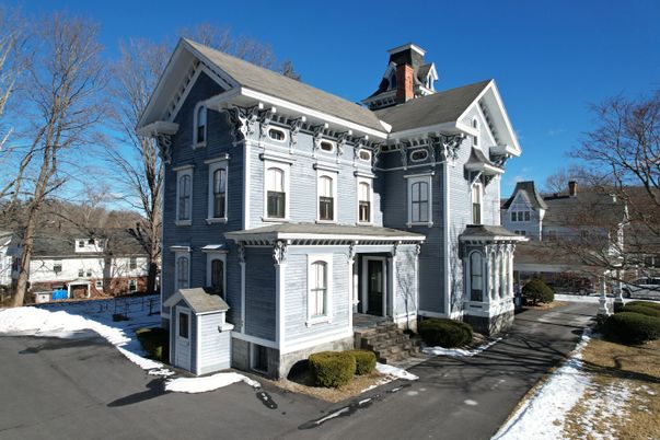 Exterior, Facade, Queen Anne Victorian