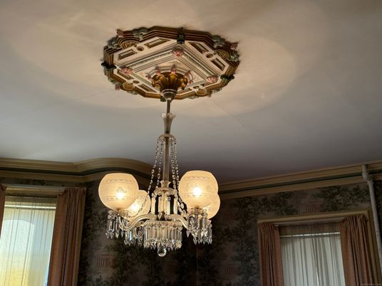 Chandelier, Interior