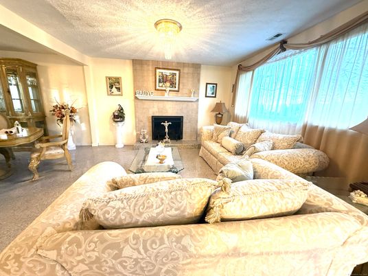 Fireplace, Interior, Living room