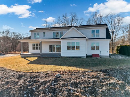 Backyard, Exterior, Facade, Farmhouse