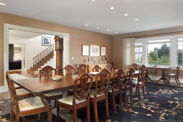 Dining room, Interior, Recessed Lighting