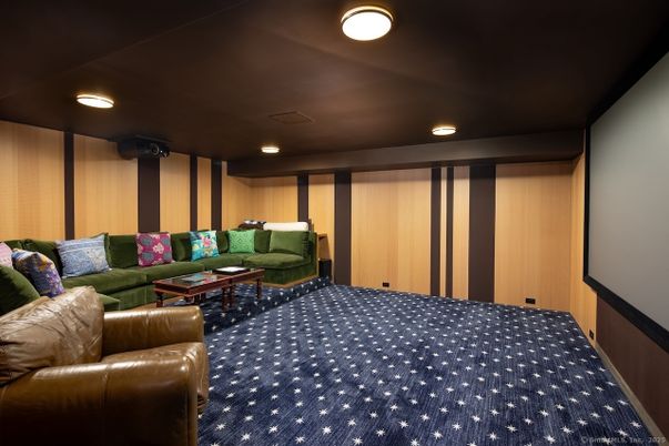 Interior, Living room, Projection Screen, Recessed Lighting, Theatre Room