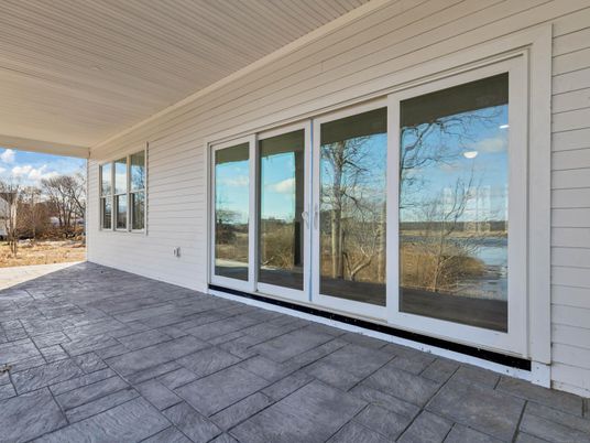 Exterior, Water