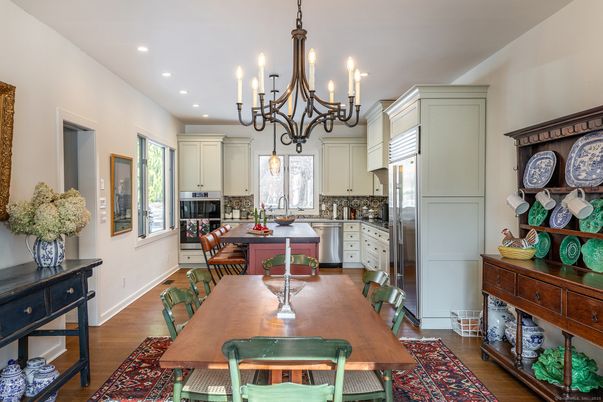 Chandelier, Dining room, Interior, Kitchen, Recessed Lighting, Stainless Steel Appliances, Wood Texture Flooring