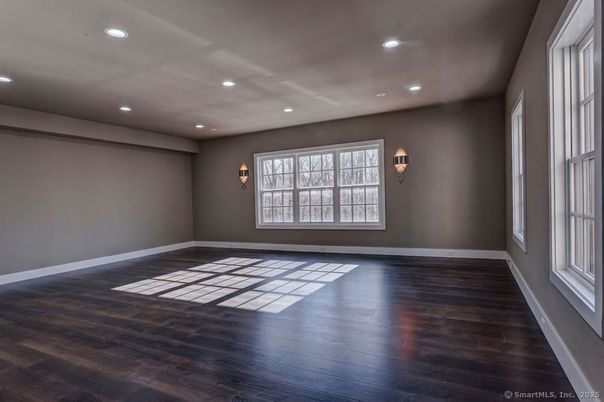 Empty room, Interior, Recessed Lighting, Wood Texture Flooring