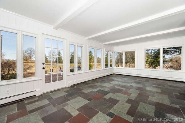 Empty room, Interior, Sun Room