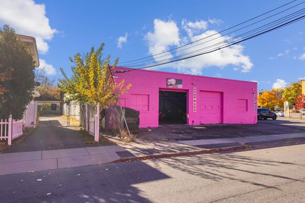 Exterior, Facade, None