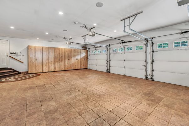 Garage, Interior, Recessed Lighting