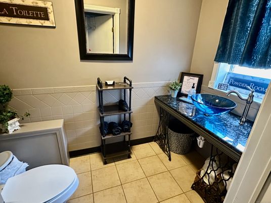 Bathroom, Interior