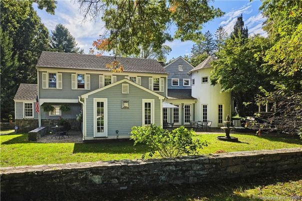 Backyard, Exterior, Facade, Georgian