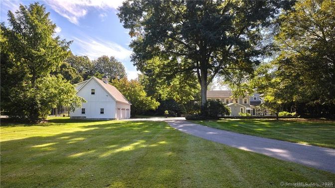 Backyard, Detached Garage, Exterior