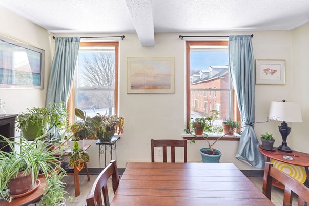Dining room, Interior
