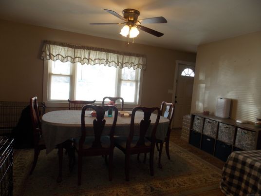 Dining room, Interior