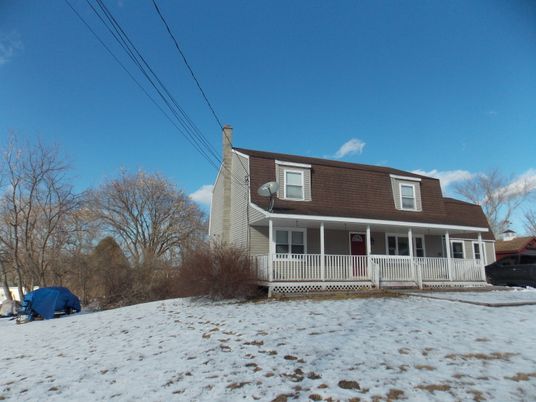 Exterior, Facade, Cape Cod