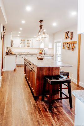 Interior, Kitchen, Pendant Lights, Recessed Lighting, Wood Texture Flooring