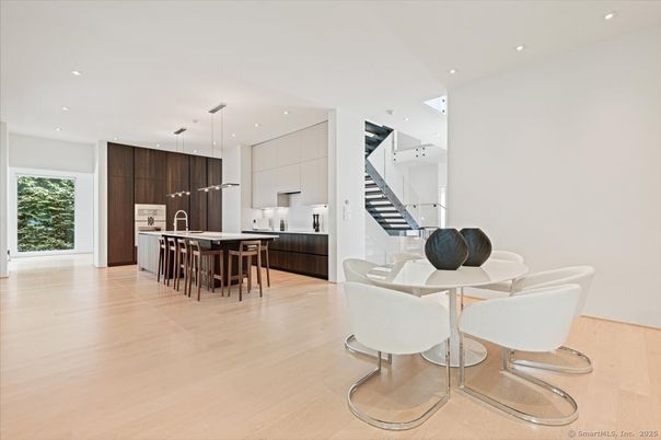 Dining room, Interior, Kitchen, Pendant Lights, Recessed Lighting, Wood Texture Flooring