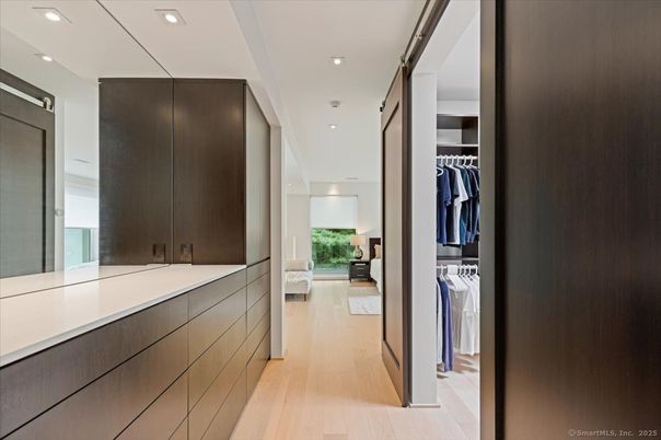 Interior, Recessed Lighting, Walk-in Closets, Wood Texture Flooring