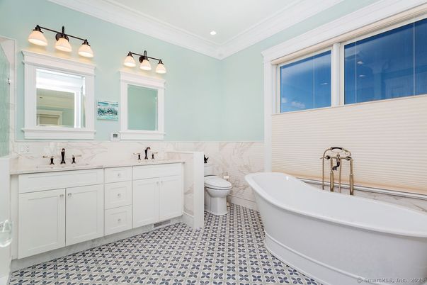 Bathroom, Dual Sink Vanities, Free Standing Baths, Interior, Recessed Lighting